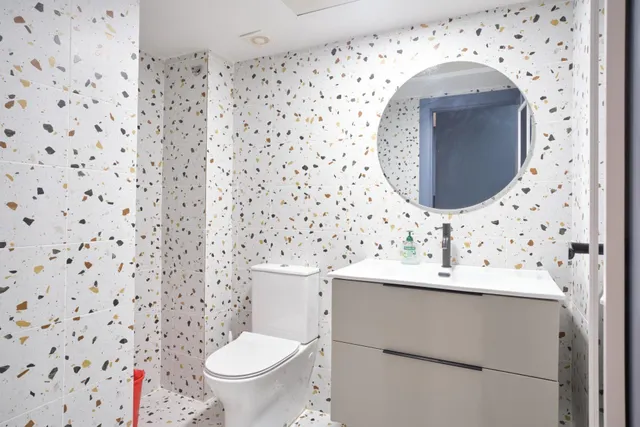 Habitación sólo para chica estudiante - disponible en diciembre - san antón — 11