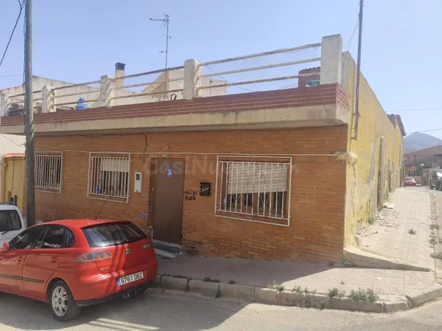 OPORTUNIDAD, SE VENDE CASA EN MAZARRÓN