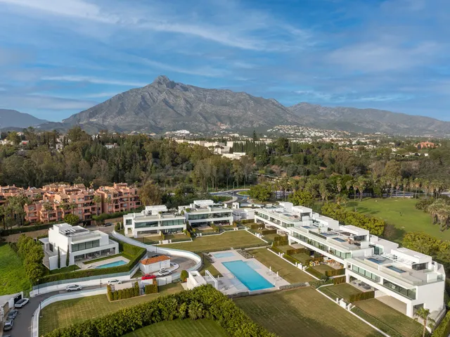 Adosado 3 habitaciones 373m² en venta - Marbella — 2
