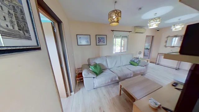 Chalet en Orito en urbanización La Capitana — 37