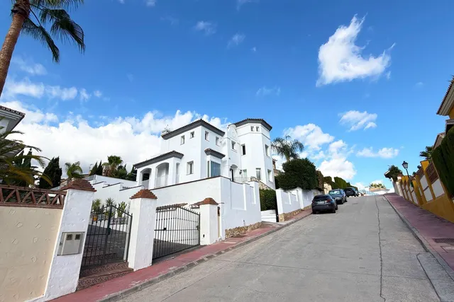 Chalet 4 habitaciones 223m² en venta - South of spain — 36