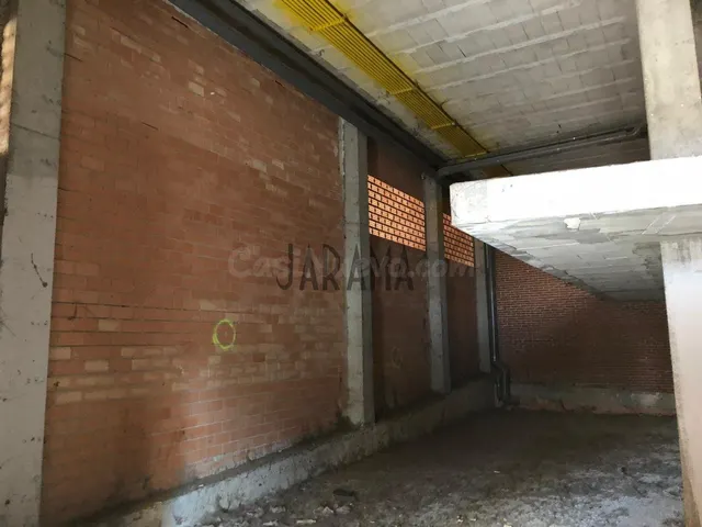 Local comercial en Avenida Santa Ana - foto 3