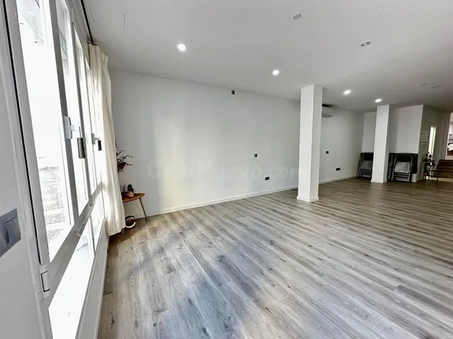 Planta baja 103m² en venta - Centro - foto 3