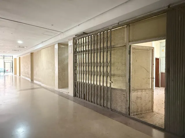 Local comercial en alquiler en Calle Borao. Zaragoza — 9