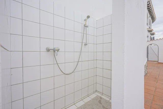 Villa 5 habitaciones 307m² en venta - Monte pego — 46