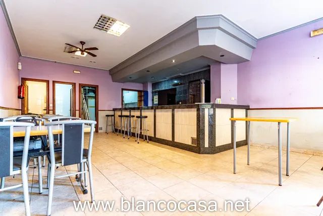 ¡Bar al lado del centro de Carballo: Ideal para Emprender po - foto 5