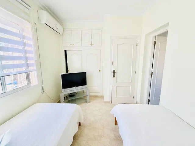 Villa 4 habitaciones 344m² en venta - Centro de la Ciudad Quesada — 10