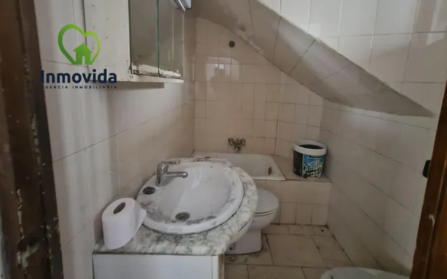 Amplia Casa en el Corazón del Casco Antiguo de Córdoba por €299,900 — 30