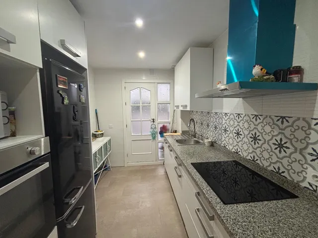 Bonito y coqueto piso en alquiler en La Zubia – Ideal para funcionarios — 6