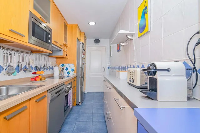 ¡Tu oasis junto a mar! Precioso piso de 2 dormitorios con terraza, piscina y garaje en Playa Poniente, Motril. — 29