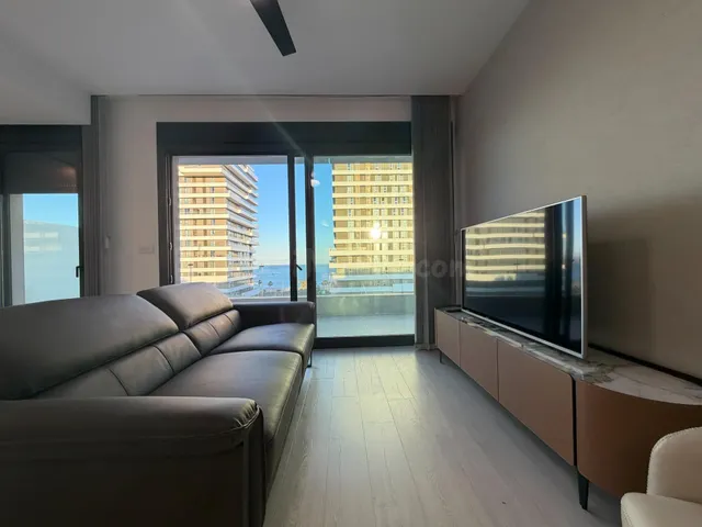 Exclusivo Ático Frente al Mar en Málaga - Residencial Halia - foto 5