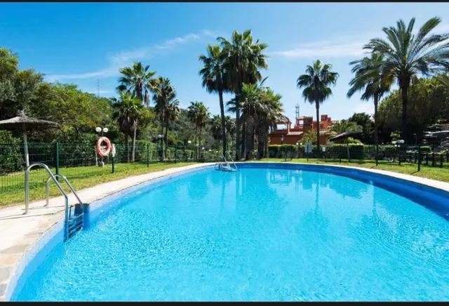 EXCLUSIVO ÁTICO DÚPLEX EN LA RESERVA DE MARBELLA
