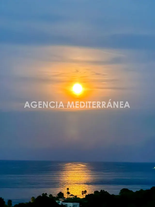 VIVIENDA CON ESPECTACULARES VISTAS AL MAR EN LAS ROTAS – DÉNIA — 47