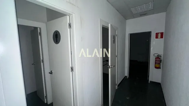 Local comercial de 300 m2 con 10 m de fachada en calle Alboraya — 9