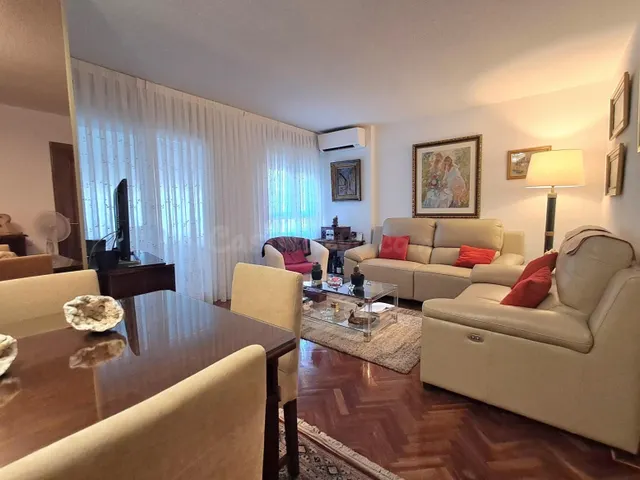" EXCLUSIVA OPORTUNIDAD DE INVERSION EN NUDA PROPIEDAD" Urba - foto 2