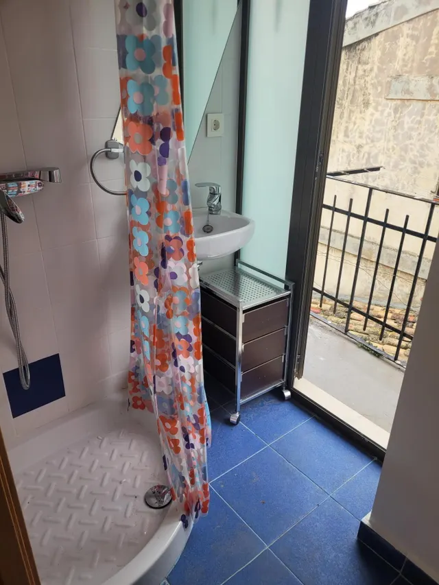 PISO DE 4 habitaciones, CÉNTRICO — 18