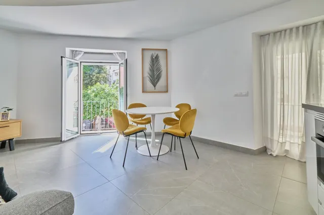 APARTAMENTO EN EL CENTRO CON LICENCIA TURISTICA — 19
