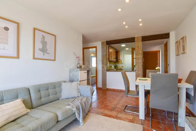 APARTAMENTO CON MAGNÍFICAS VISTAS AL MAR - foto 5