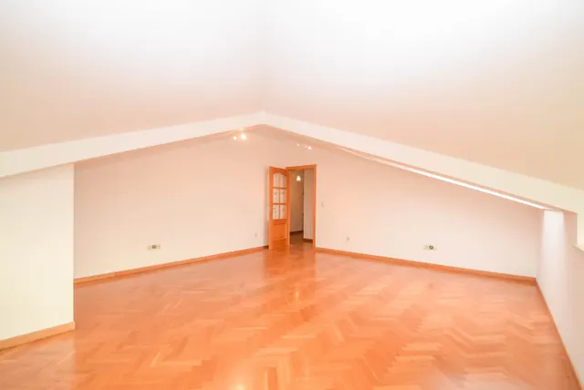 Apartamento de diseño en a corveira, Culleredo — 8