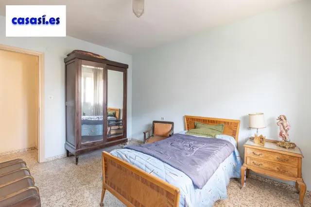 Piso con terraza y gran potencial junto a Camino de Ronda — 11