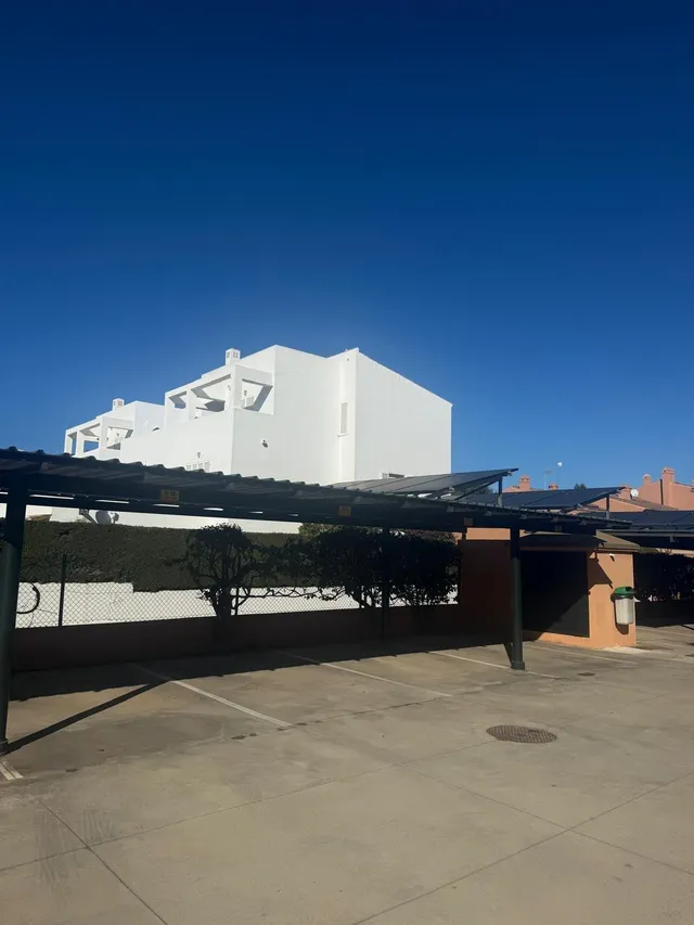 Increíble apartamento en planta baja ( Novo Sancti-Petri ) — 32