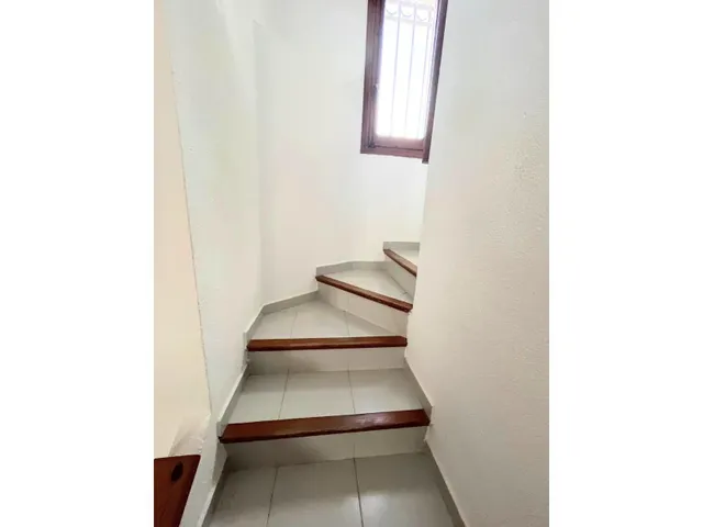 CASA ADOSADA REFORMADA, JARDIN, APARCAMIENTO, PISCINA COMUNITARIA, CHIMENEA, PARCIALMENTE AMUEBLADA — 13