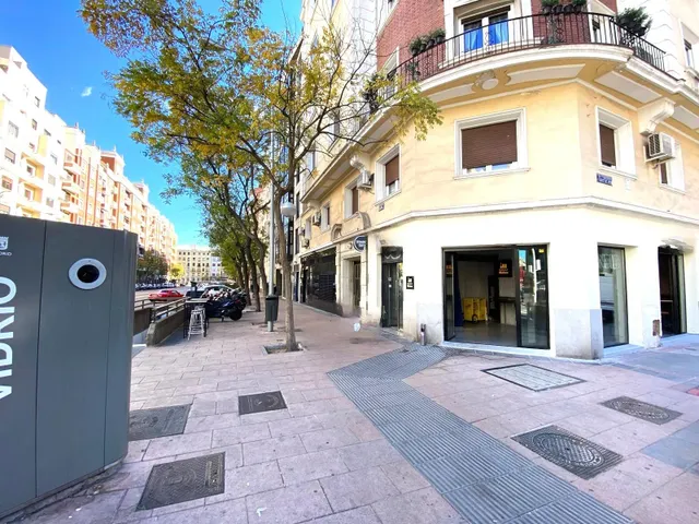 Local comercial 155m² en venta - Goya — 27