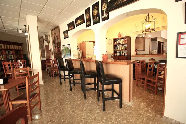 Hostal 22 habitaciones 1268m² en venta - San Enrique-Guadiaro-Pueblo Nuevo — 29
