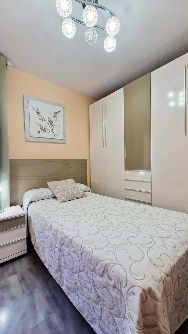 Apartamento 2 habitaciones 77m² en venta - Centro — 24