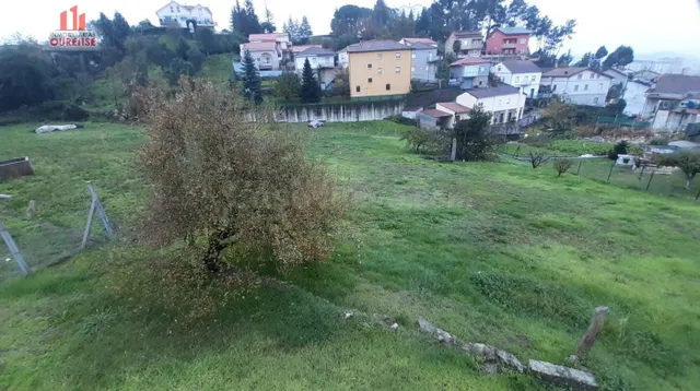 TERRENO URBANIZABLE SITUADO CERCA DEL HOSPITAL DE OURENSE - foto 2