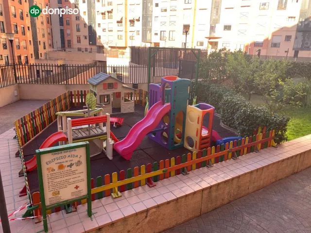 Piso atico en urbanizacion Aida. Parque Almunia — 40