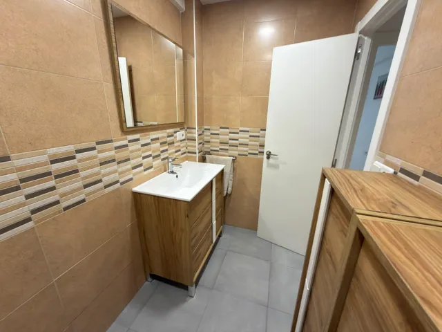 Espacioso y Moderno Piso Reformado en Altozano, Alicante - ¡Tu Nuevo Hogar Te Espera! — 11