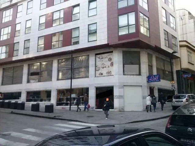 GRAN OFICINA en la rua rollo de Betanzos A Coruña