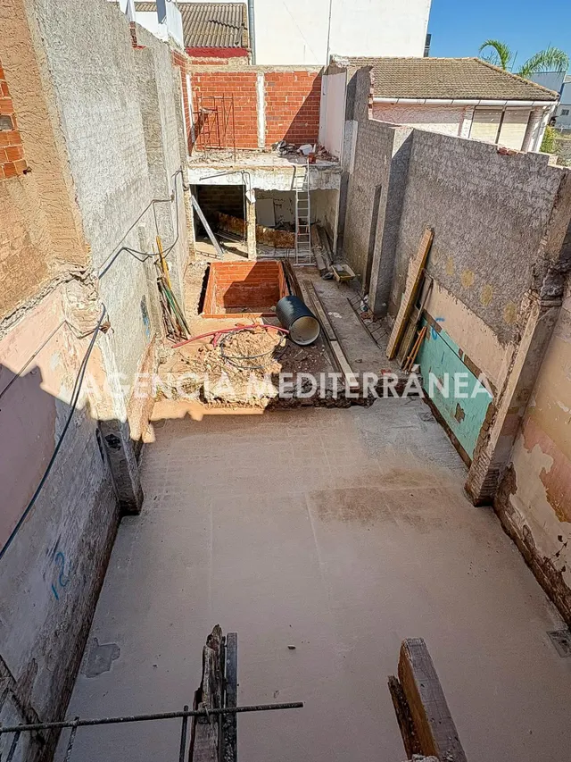 Casa de pueblo con piscina y garaje en Rafelbunyol — 28