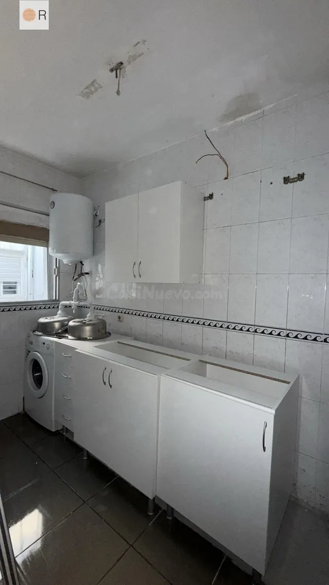 Cómodo y Luminoso Piso en la zona de viñuela — 2
