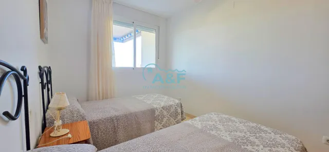 ALQUILER ANUAL 3 habitaciones RESIDENCIAL CLOMERAS — 28