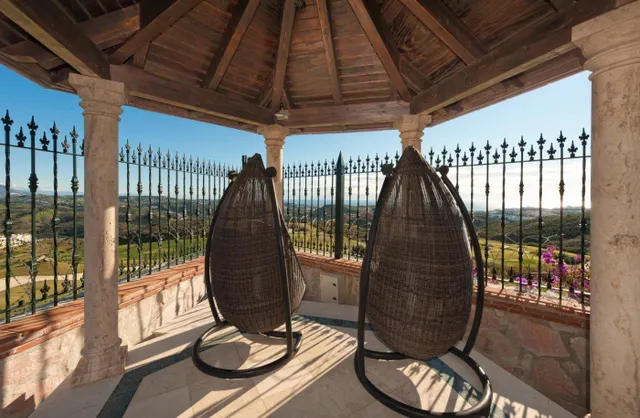 Villa de Lujo con vistas al mar y al golf. 7 dormitorios, 10 baños. Calanova Golf, La Cala de Mijas — 35