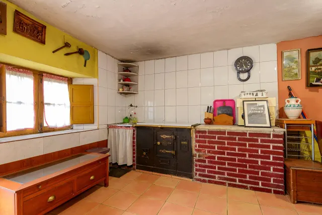 Casa  asturiana de piedra a rehabilitar con finca de 32.000 m2  en Llaneces (Mieres) — 19