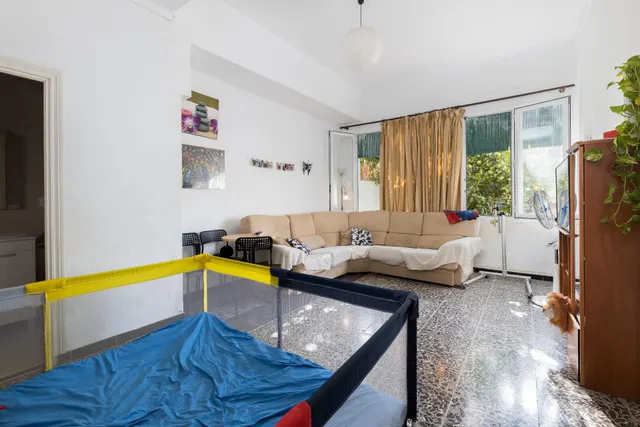 Planta baja de 4 habitaciones con inquilinos — 14