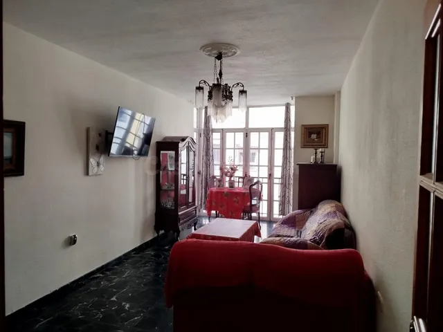 GRAN PISO CÉNTRICO EN ADRA