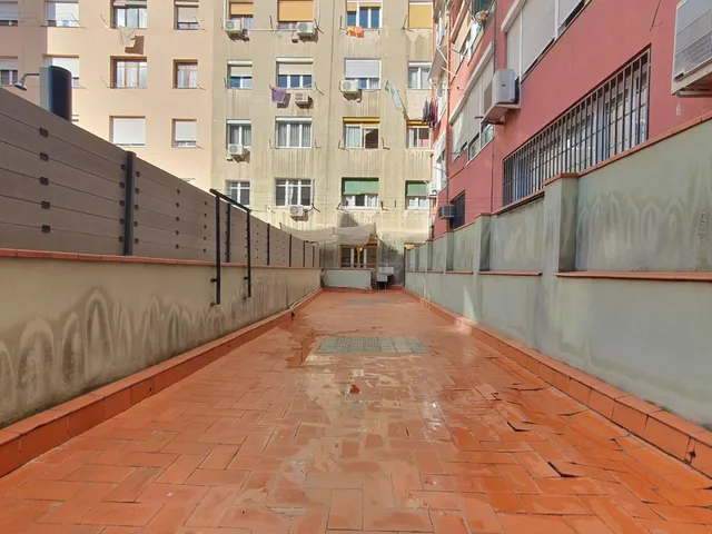 A reformar con super terraza — 7