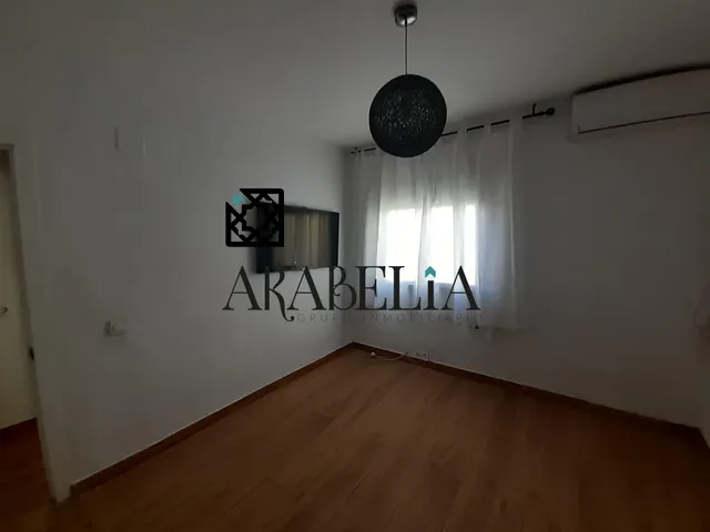 Piso muy bonito y muy bien situado — 8