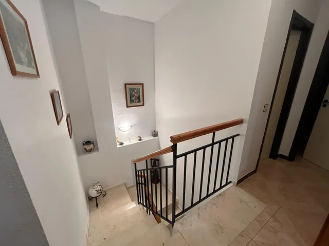 Chalet adosado en Salobreña playa, urb. privada con piscina y jardines. — 44