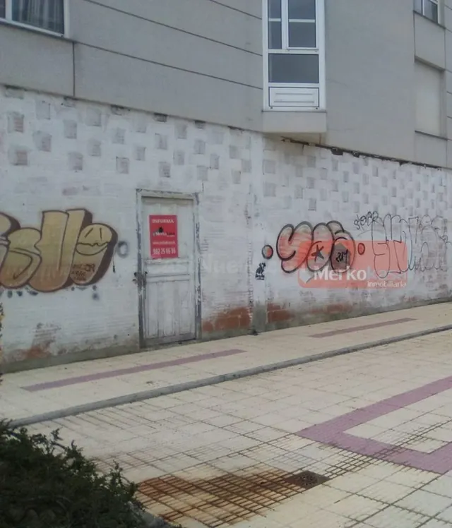 SE VENDE LOCAL COMERCIAL CERCANO A UNIVERSIDADES - foto 2
