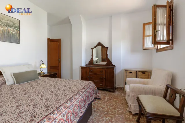 TU NUEVA VIVIENDA EN URBANIZACION EXCLUSIVA JUNTO A GRANADA — 18