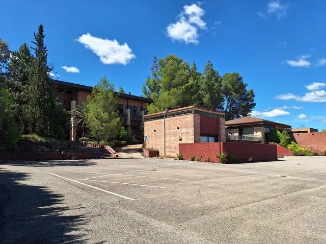 HOTEL EN VENTA EN LAS MONTAÑAS DE ENGUERA (VALENCIA) — 6