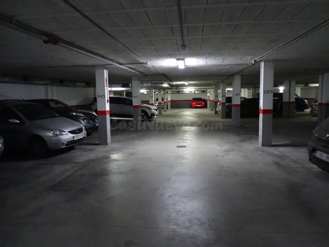 PLAZA DE PARKING EN VILANOVA I LA GELTRU!!! - foto 5
