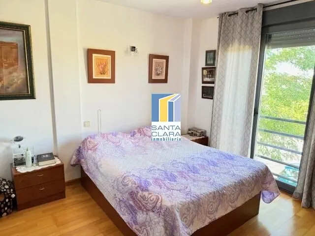CHALET ADOSADO EN VENTA DE 3 DORMITORIOS, 2 BAÑOS,ASEO,GARAJE Y PATIO EN MORALEJA DEL VINO, ZAMORA. — 9