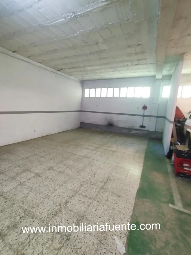 SE VENDE PARCELA DE GARAJE GUEÑES — 3