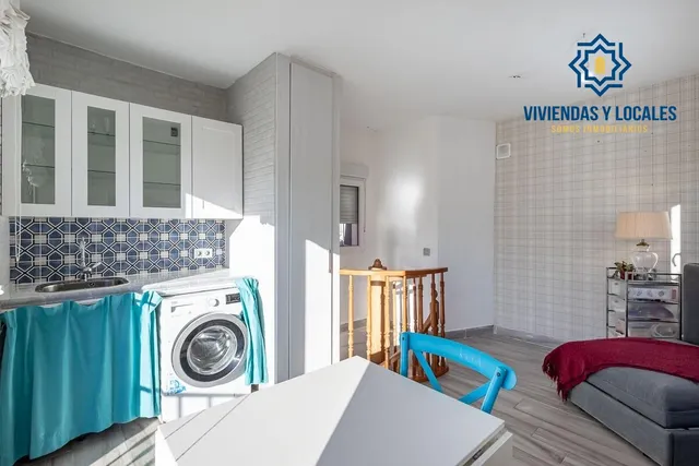 ESPECTACULAR TRIPLEX EN CHURRIANA — 18